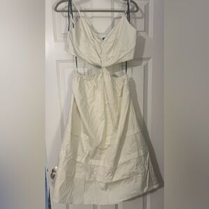 Forever 21 Cream Strapless Dress